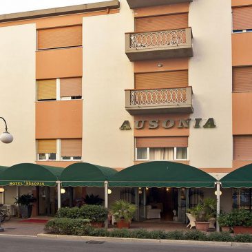 Follonica - Hotel Ausonia