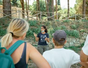 La giornata di un romano a Populonia: tutti i mercoledì d’agosto la suggestiva visita tematica all’Acropoli di Populonia